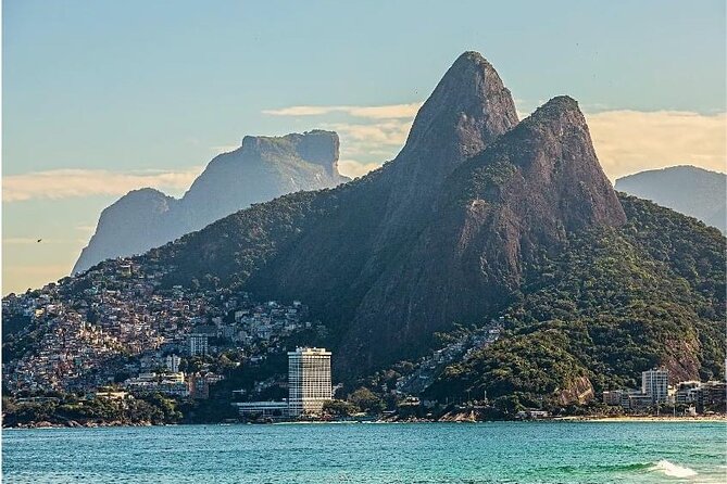 2h30 circuit in the Vidigal Favela - Price and Value: What $50.03 Buys You in Real Terms