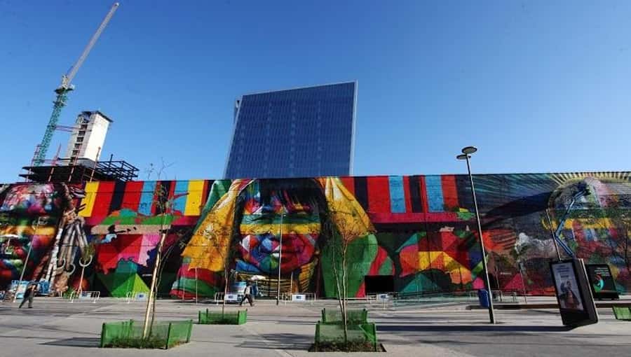 3-Hour Urban Arts Walking Tour - Why the VLT tram ride is part of the point
