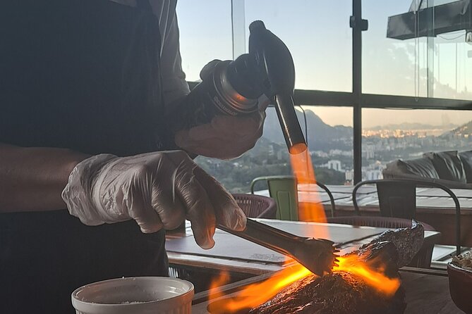 8 Hour Private Tour by Car in Rio de Janeiro - Sugarloaf Mountain: cable car nostalgia with serious skyline payoff
