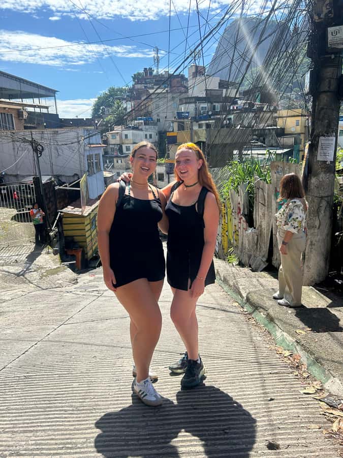A Walk in the Rocinha Favela: Women Leading the Way - What you’ll see on the first photo stop and guided walk