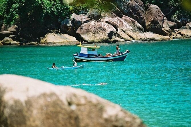 Adventure Experience to Saco Bravo Waterfall - BY PARATY TOURS - Guide setup: bilingual, English-speaking support on a tough route