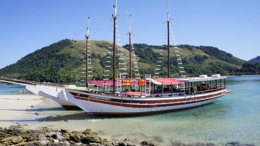 Angra dos Reis: Boat Tour in Ilha Grande and Lagoa Azul - What to pack (so you’re not stuck improvising)