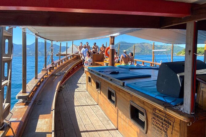 Angra dos Reis Boat Tour with Lunch - Cataguás Island: Easy Island-Hopping Energy