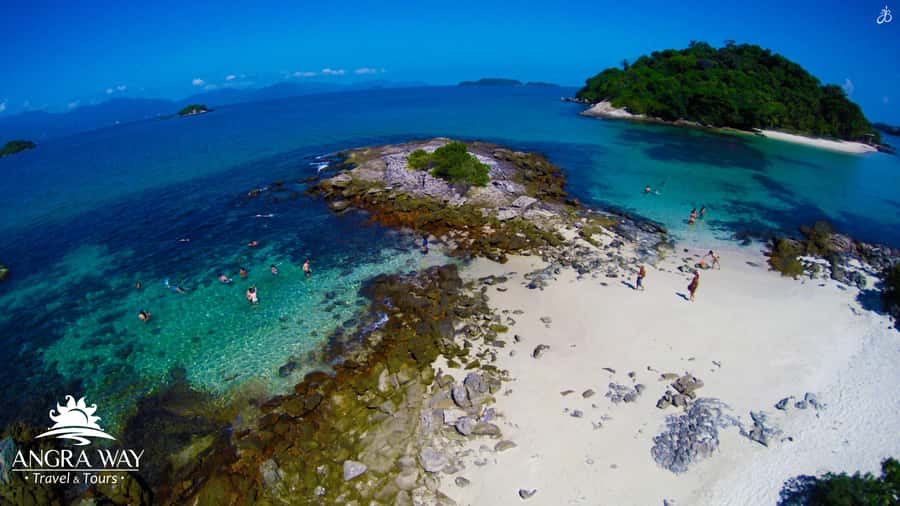 Angra dos Reis: Super Lagoa Azul Speedboat Tour - Why this 5-hour speedboat route feels like good value