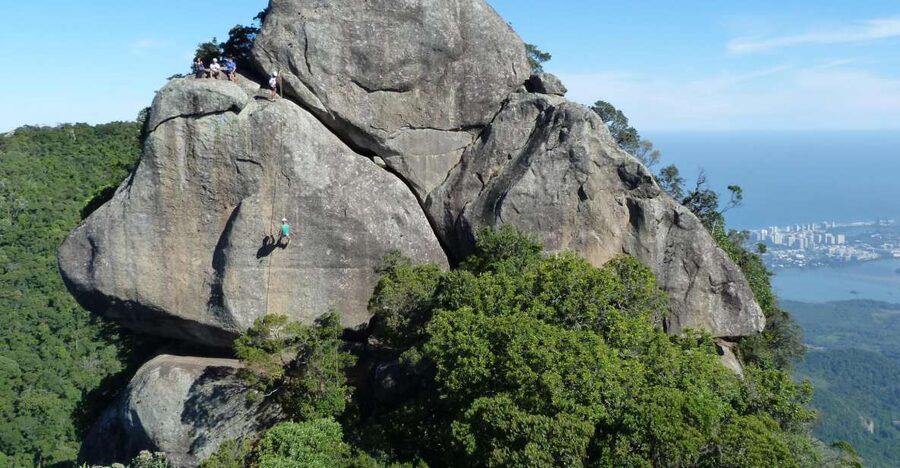 Bico do Papagaio Guided Hiking Tour in the Tijuca Forest - Why Bico do Papagaio matters: the Tooth Stone, the height, and the lore