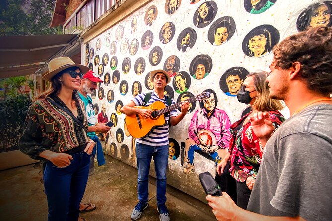 Bossa Nova Walking Tour - Stop 1: Praca Nossa Senhora da Paz and the opening guitar set