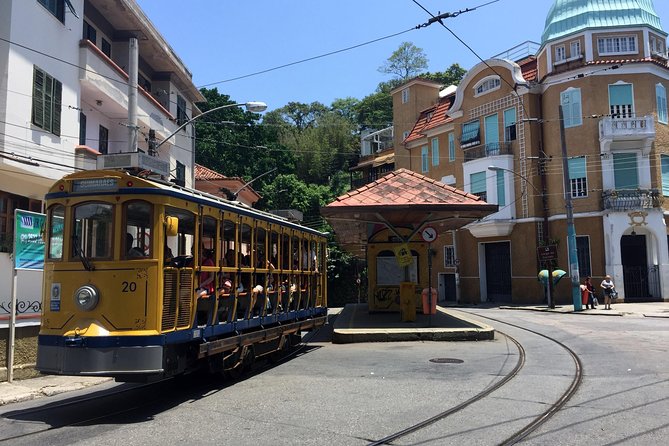 Centro Historico and Lapa - Santa Teresa Walking, Historical and Bohemian Tour - Praça Quinze de Novembro: Republic-era landmarks and the waterfront gateway