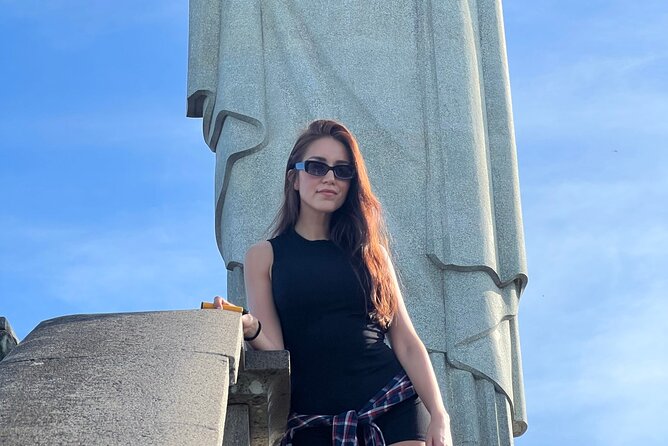 Christ the Redeemer, Selarón Steps and Sunset at Sugarloaf - Sugarloaf Mountain at sunset: cable cars and big-bay geometry