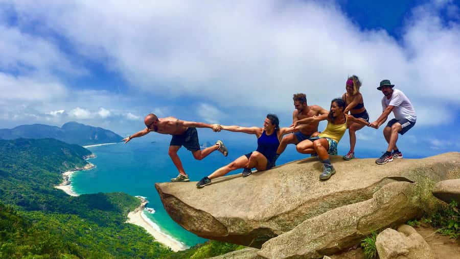Discover Pedra do Telégrafo: Scenic Hike with Expert Guide - Your guide: safety, encouragement, and local context