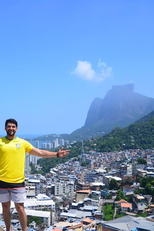 Discover Rocinha: Guided Tour of the Famous Favela - The highest-point viewpoint: Christ, Sugarloaf, and Ipanema Lagoon in one frame