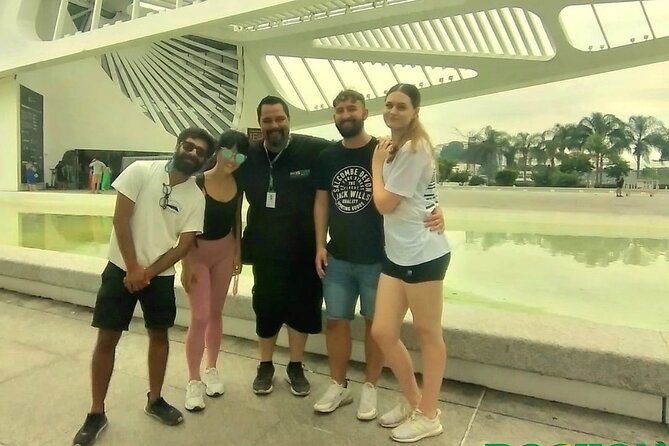 Exclusive Private Rio Tour: Guide & Private Car/Driver - Escadaria Selarón and street-art scale: from tiles to Kobra