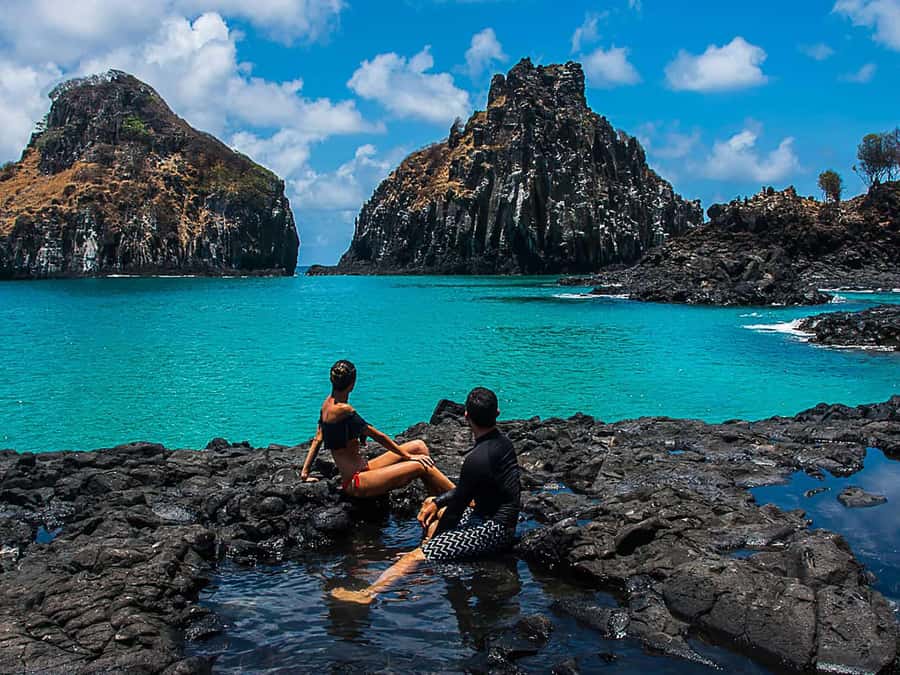 Explore Fernando de Noronha: 7-Hour Ilhatour - Baía do Sueste: clear water, sea baths, and a sea-turtle-focused pitch