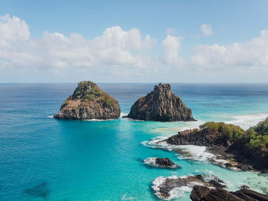 Explore Fernando de Noronha: 7-Hour Ilhatour - Two Brothers Hill and Fort Boldro: viewpoint magic for photos and perspective