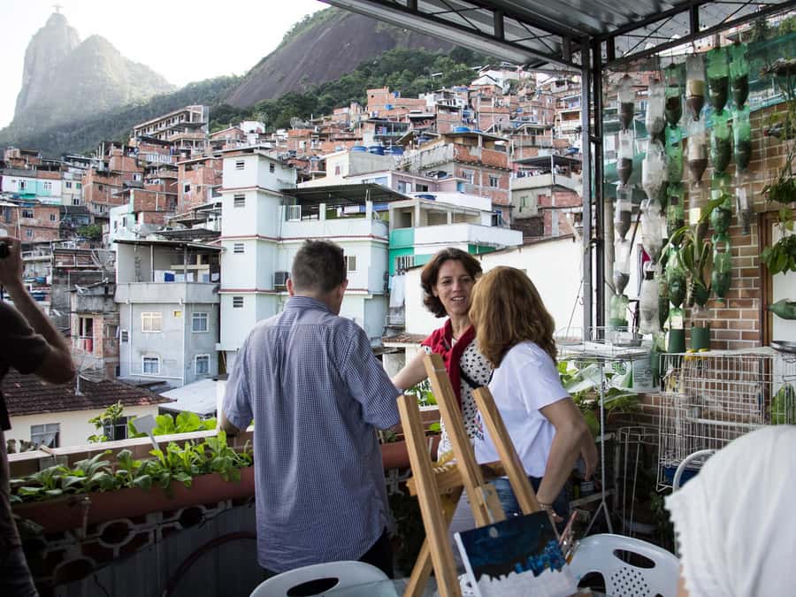 Favela Santa Marta: Walking Tour with local guide - Laje do Michael Jackson: pop culture with a specific Rio location