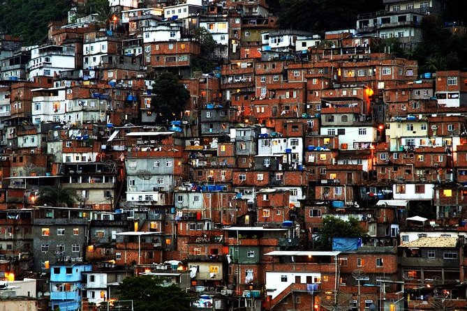 Favela Tour in Rio with Transfer service - Meeting point and transfer: the easiest way to start