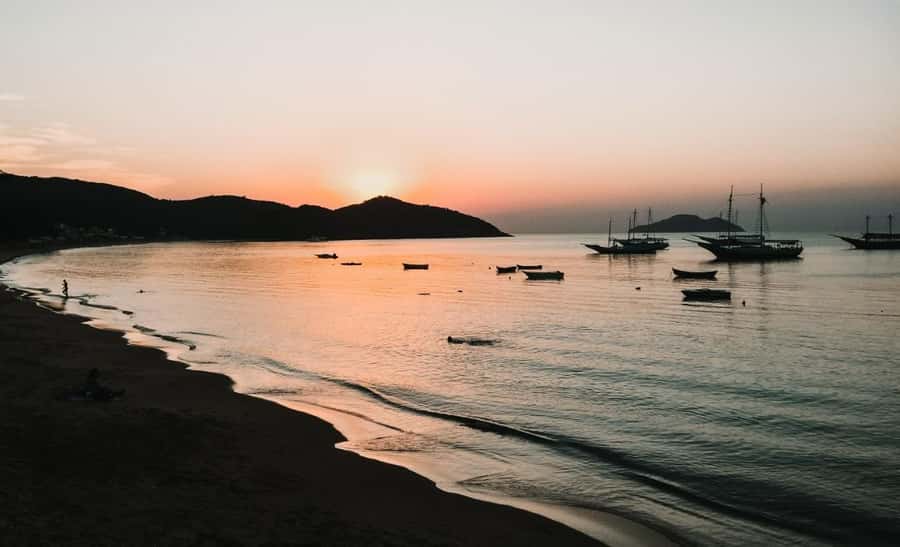From Rio: Buzios Beaches Day Trip with Boat Ride and Lunch - Azeda and Azedinha: the water color stop that feels like a postcard