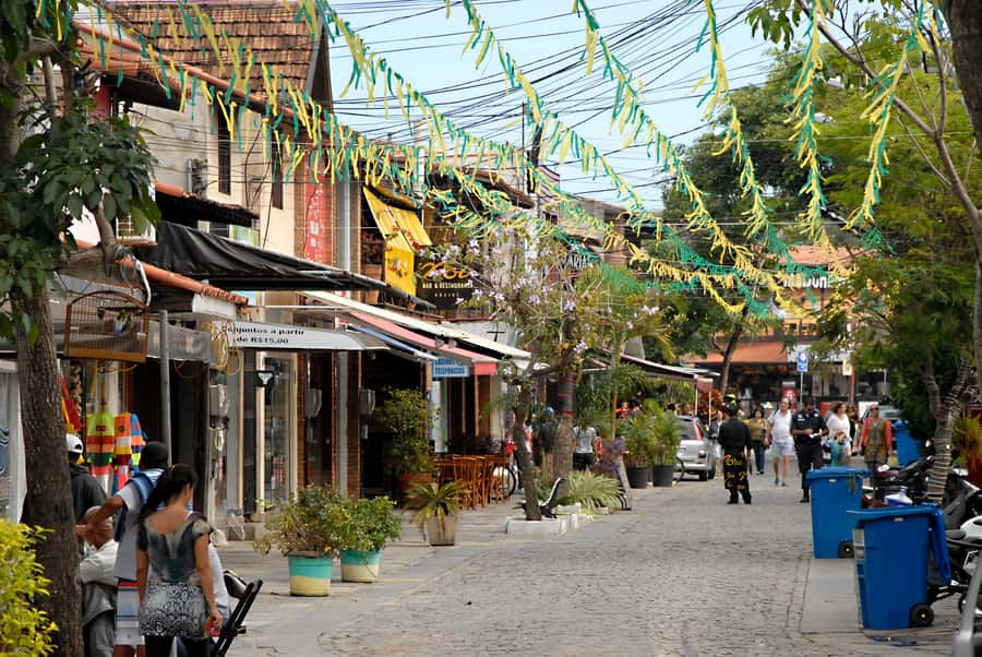 From Rio: Búzios with Boat Tour and Lunch - Downtown Búzios Freedom: Rua das Pedras and the Old Fishing Village Mood