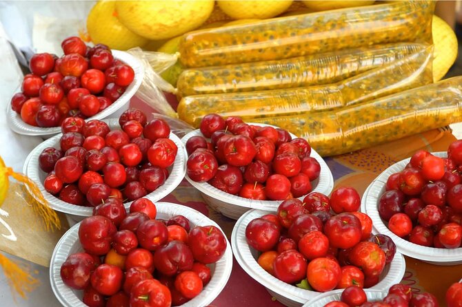 Guided Market Fruit Tasting in Rio with 15+ Exotic Flavors - The Best Part: The Fruit Expert Makes It Click