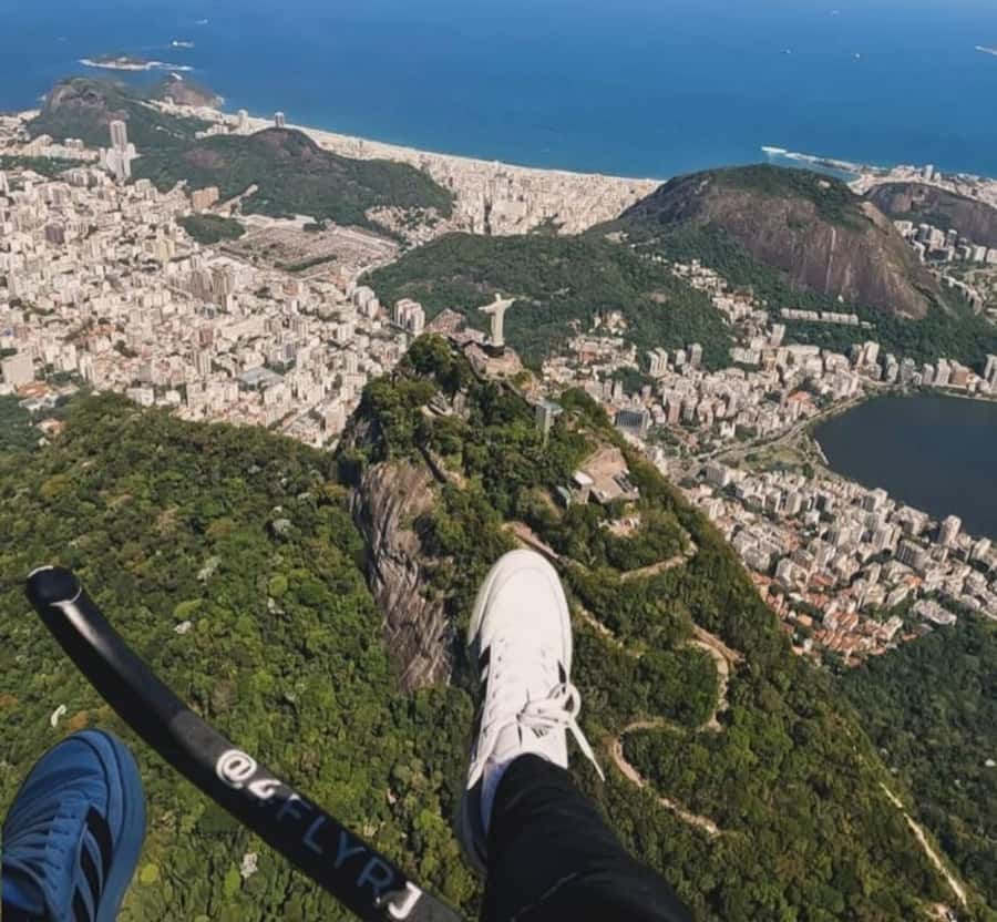 Helicopter flight no doors in Rio de Janeiro - What a Doors-Off Helicopter Flight Feels Like Over Rio