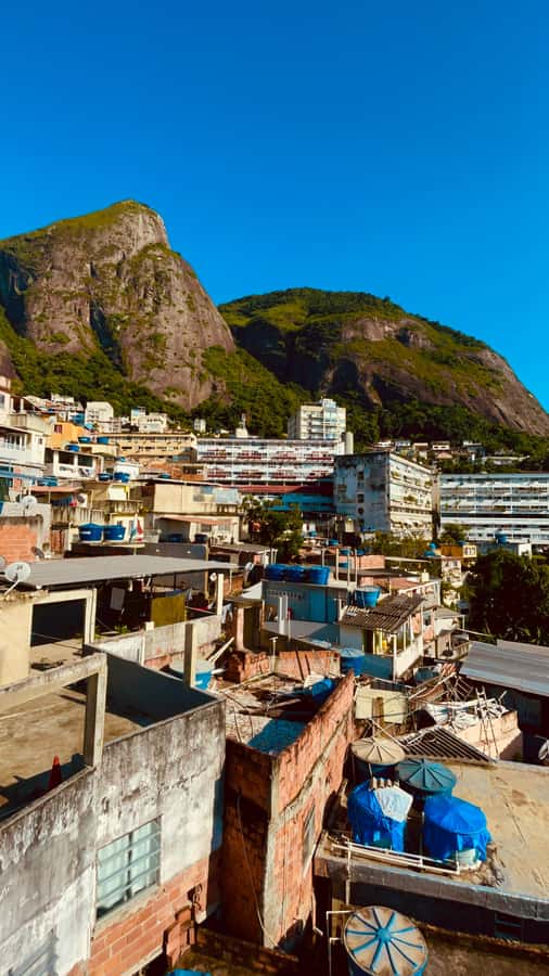Hike Dois Irmãos + Vidigal Favela Experience - Safety and comfort: how to plan so the day feels good