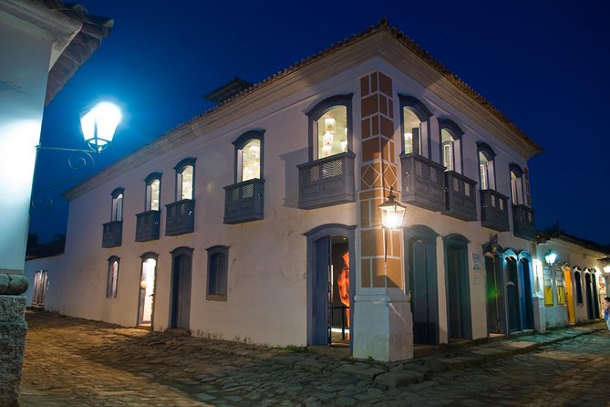 Historical Tour with Cachaça Tasting - BY PARATY TOURS - The church stops: a guided route through Paraty’s religious architecture