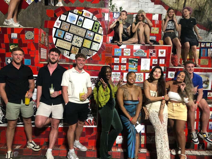 More than a Pub Crawl: An Authentic Night Experience in Rio - How the forró/samba rhythm feels in practice
