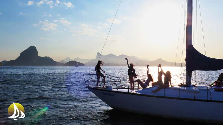Morning Sailing Tour in Rio - Small group vibes and private options: Clarisse and the crew style