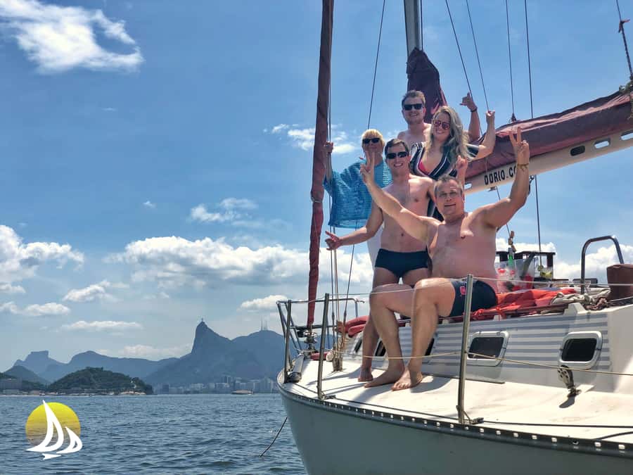 Morning Sailing Tour in Rio - The 3-hour route: fortresses, Boa Viagem Island, and Niterói’s Niemeyer landmark