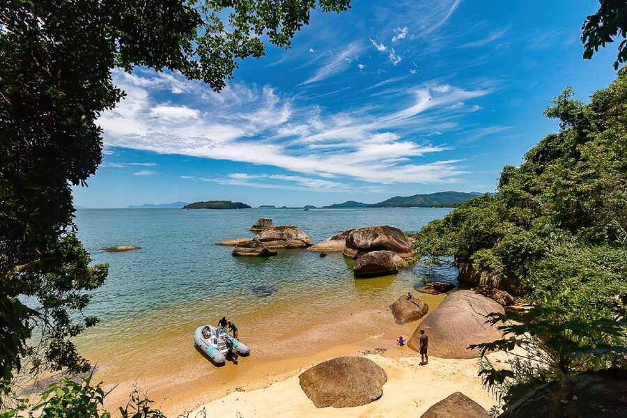 Paraty Bay: Islands & Beaches Boat Tour with Snorkeling - Four stops in Paraty Bay: beaches, islands, and how to use your swim time