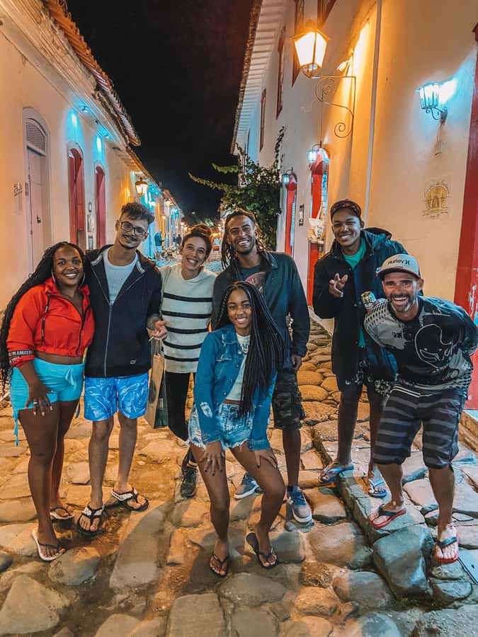 Paraty: Historic Centre Walking Tour & Cachaça Tasting - Languages, group style, and how that changes your experience