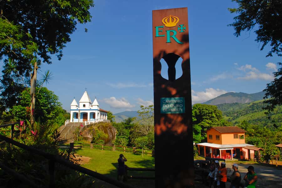 Paraty: Jungle Waterfalls and Cachaça Distillery Jeep Tour - Jeep rides, safety, and group pace: what to expect