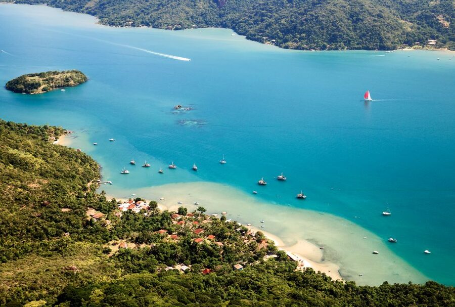Paraty: Pão de Açucar Peak Trekking and Hiking Tour - Beach Break at Praia do Cruzeiro: Swim, Sun, and Optional Lunch