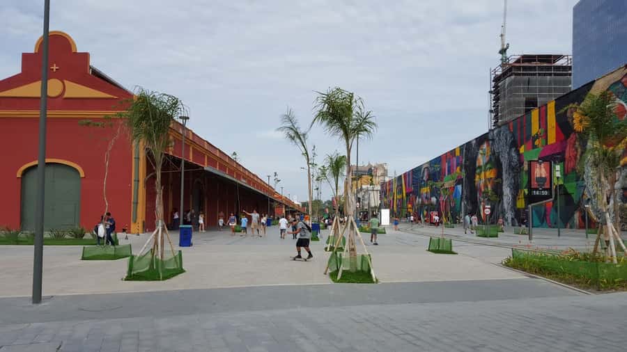 Rio: African Culture Walking Tour - Behind the scenes at Cidade do Samba: what entrance actually gives you