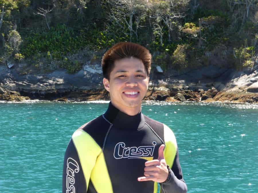 Rio: Best Dive Experience All Inclusive Scuba Diving Package - Instructor languages and the group flow on board