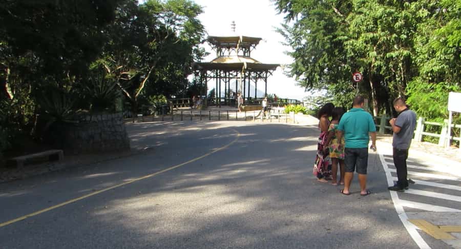 Rio: Botanical Garden, Tijuca Forest, and Parque Lage Tour - Should you book this Rio Botanical Garden, Tijuca Forest, and Parque Lage tour?