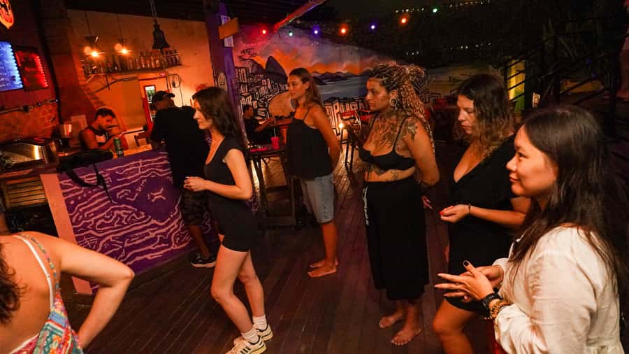 Rio: Caipirinha Workshop and Samba Class - Turning lesson night into a bigger night out