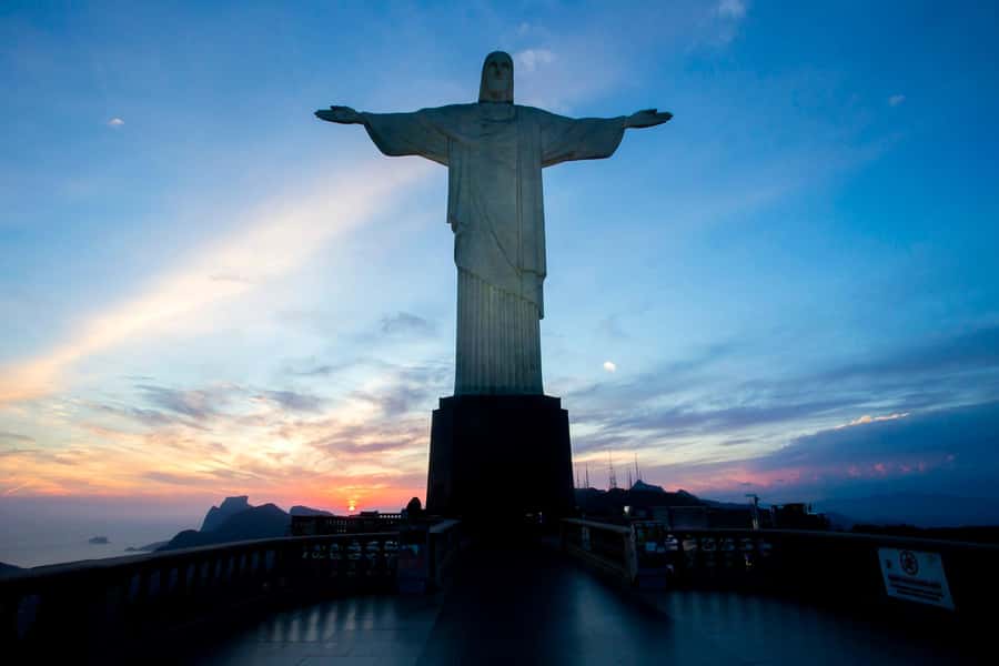 Rio: Christ The Redeemer Half Day Tour With Pick up - Should you book it?