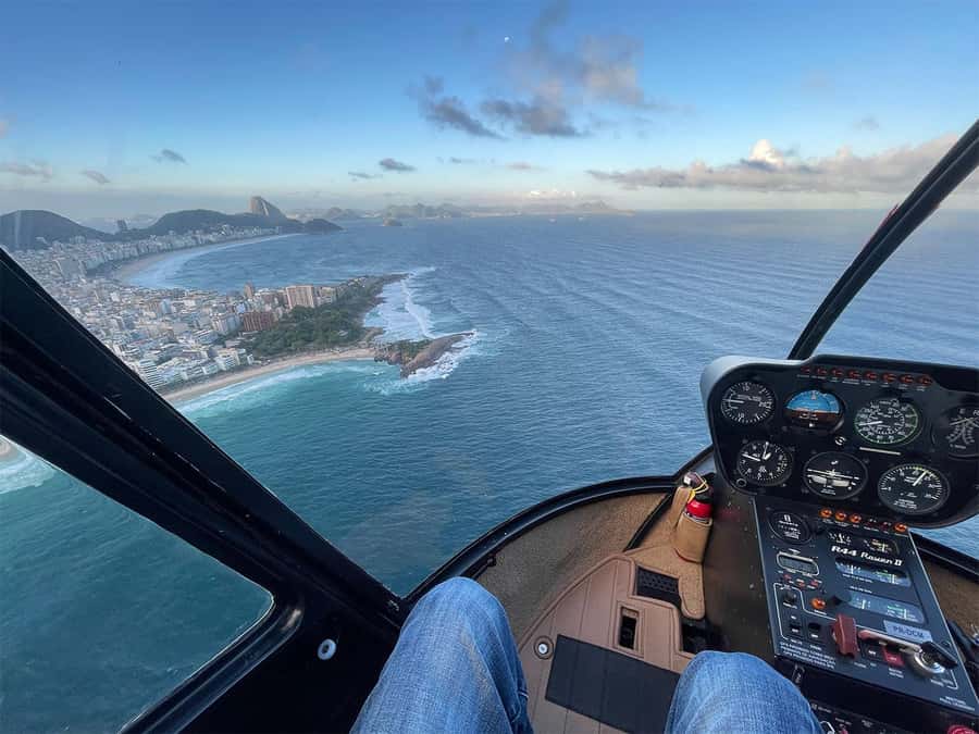 Rio de Janeiro: 30-Min Helicopter Ride with Transfers - Should you book this helicopter ride over Rio?