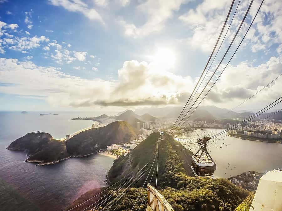 Rio de Janeiro: 6-Stop Highlights of Rio with Lunch - Maracanã and Sambadrome Outside: Football and Samba With Context