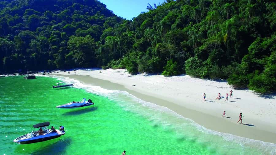 Rio de Janeiro: Angra dos Reis and Ilha Grande Full-Day Tour - What to pack for a long, open-air day near Angra