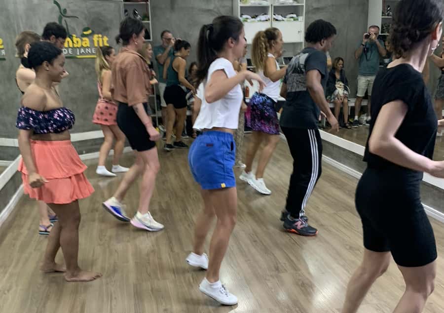 Rio de Janeiro: Beginner Samba Lesson in Ipanema - Samba Fit in Ipanema: A Beginner-Friendly Door Into Rio’s Rhythm