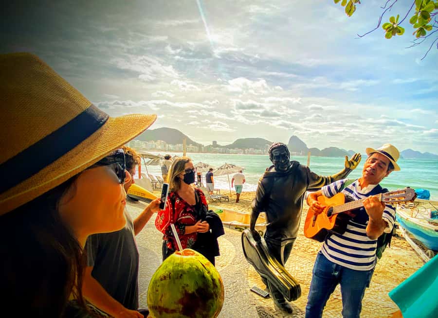 Rio de Janeiro: Bossa Nova Walking Tour with Guide - Starting at Praça Nossa Senhora da Paz: the meeting point rhythm
