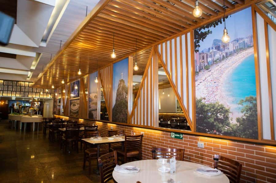 Rio de Janeiro: Brazilian Music at Rio Scenarium with Dinner - “Skip the ticket line” and hotel pickup: why logistics can be the hidden benefit