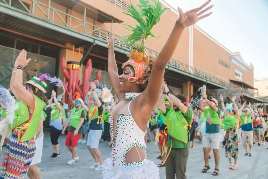 Rio de Janeiro: Carnaval Backstage Tour and Samba Class - Key Things I’d Circle Before You Go