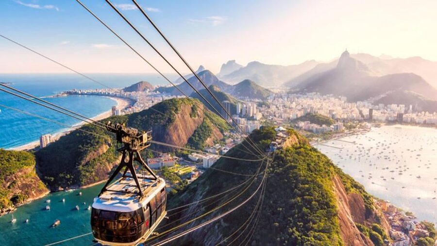 Rio de Janeiro: City Sightseeing Full Day Tour - Selarón Steps and Sambadrome Marques de Sapucaí: street art meets Carnival theater