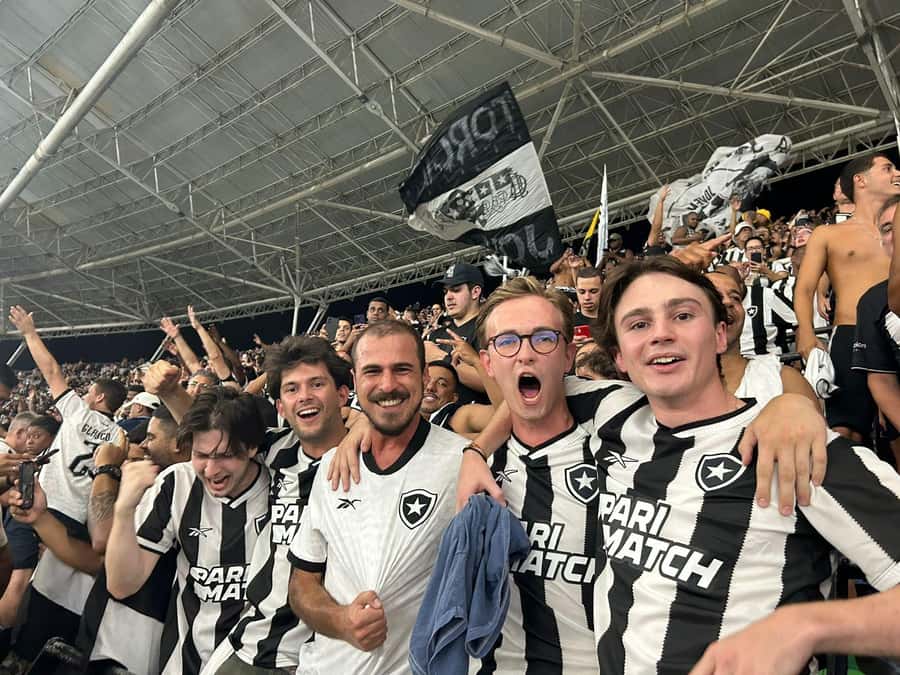 Rio de Janeiro: Enjoy a Botafogo soccer game with Locals - The five-hour flow: pickups, van time, and a realistic match rhythm