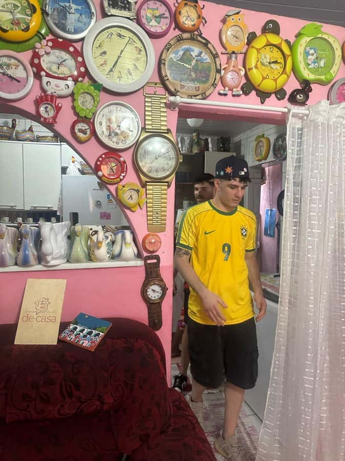Rio de Janeiro: Favela Santa Marta Top Tour with Local Guide - Walking the Favela on Purpose: Samba, Film Locations, and Local Stories