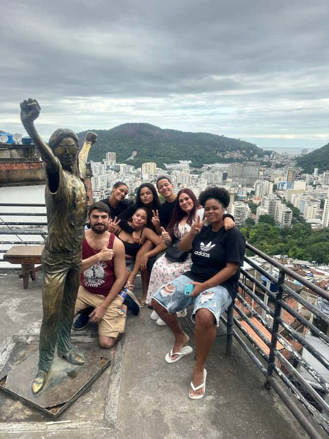 Rio de Janeiro: Favela Santa Marta Top Tour with Local Guide - Mirante Dona Marta + Tram Ticket: Rio’s Scale, Without the Hassle