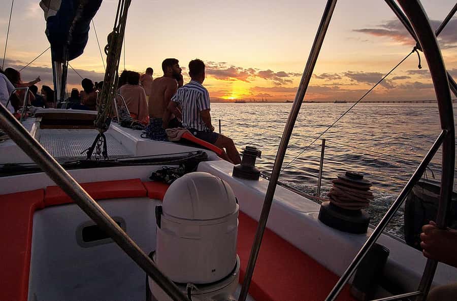 Rio de Janeiro: Guanabara Bay Sunset Sailing Tour & Drinks - Marina da Glória Logistics: Getting There, Finding the Right Pier, and Boarding Smoothly