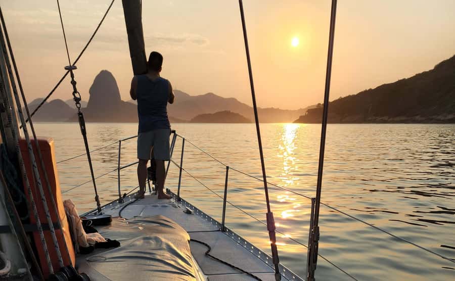 Rio de Janeiro: Guanabara Bay Sunset Sailing Tour & Drinks - Weather, Swimming Stops, and What to Pack for the 3 Hours